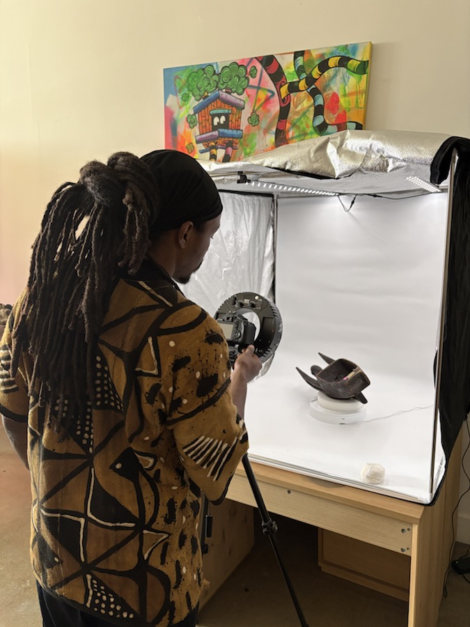 Photogrammetry documentation of a collection object for the Leimert Park Digital Archive.